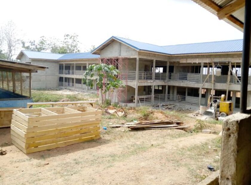 106182261_133357848398237_843758200989888343_n