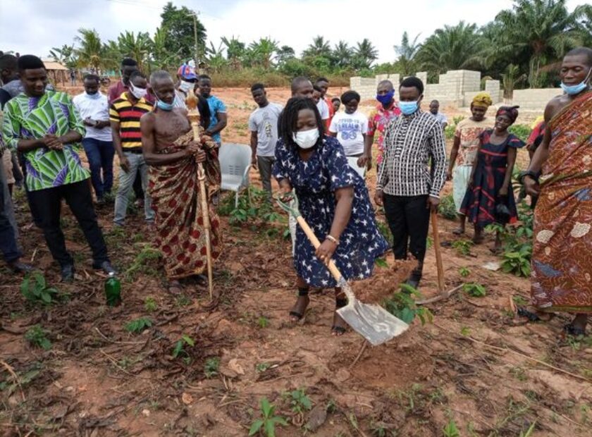 119828920_170194594714562_7494483590985833015_n